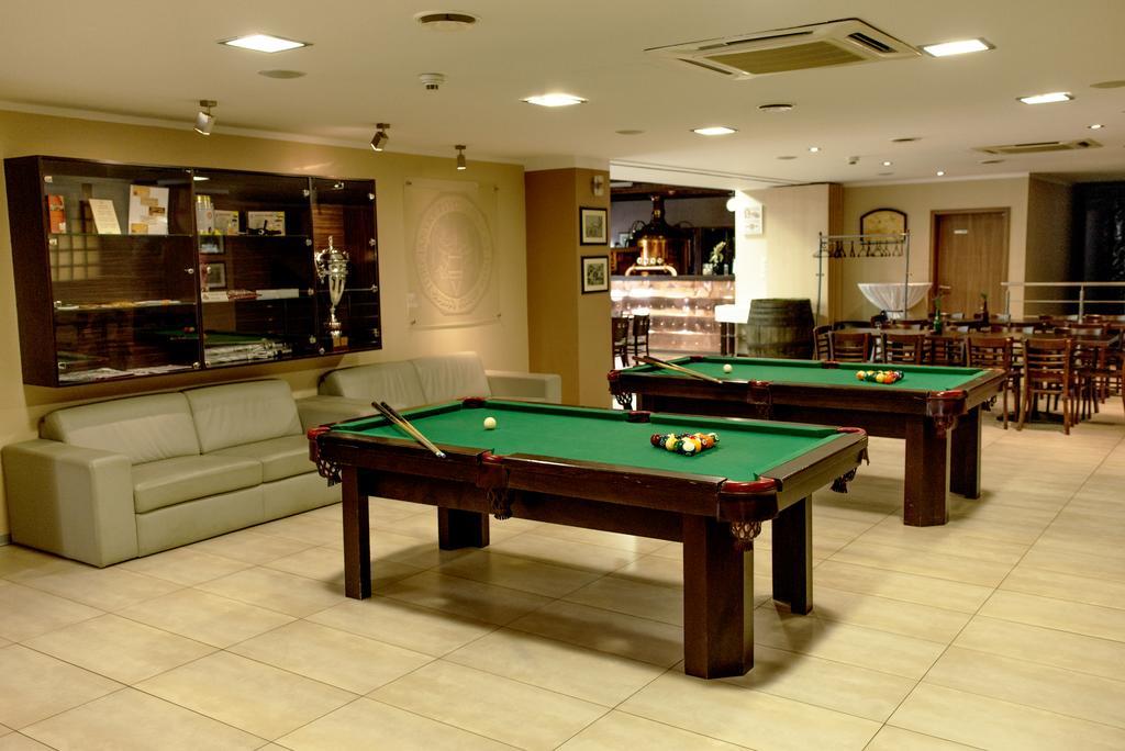 Hotel Victoria มาร์ติน ภายนอก รูปภาพ