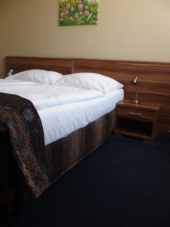 Hotel Victoria มาร์ติน ภายนอก รูปภาพ